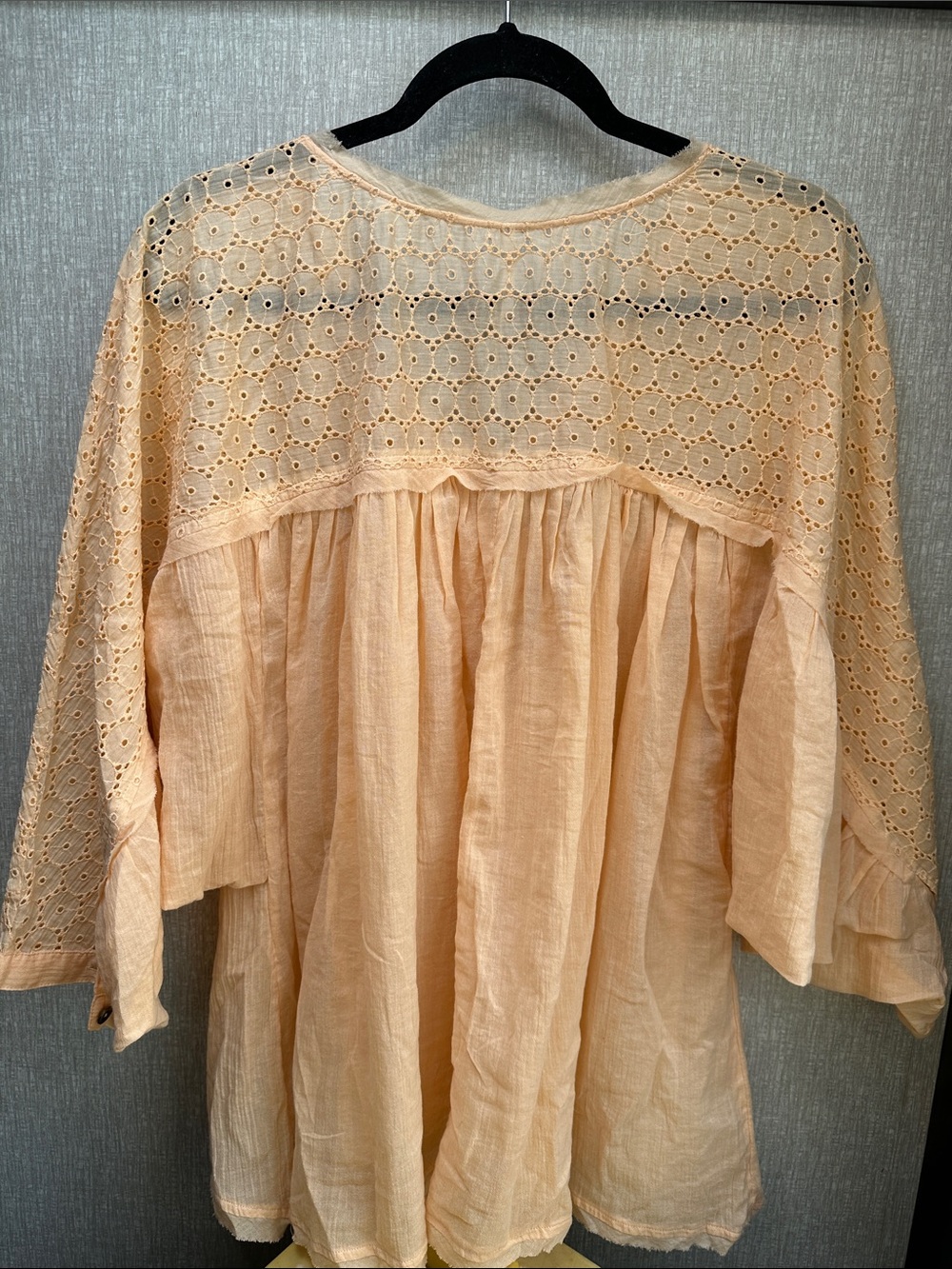 Free People Peach Eyelet Button-Front Tunic - Picture 4 of 5